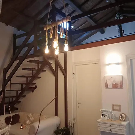Bed & Breakfast La Soffitta Di Megan Cesano