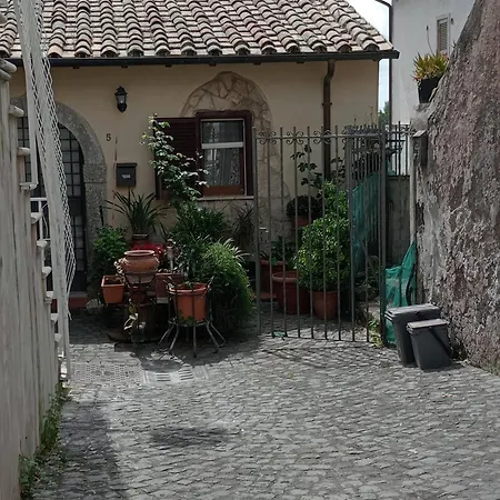 La Soffitta Di Megan Cesano